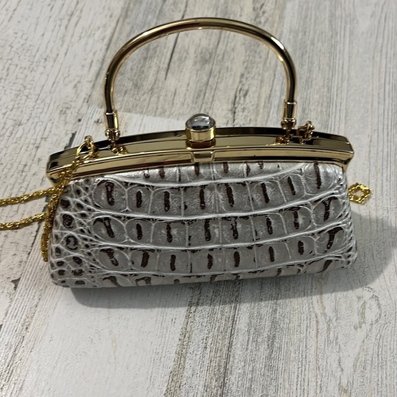 Elegant Gold and Silver Mini Bag - Picture 5 of 10